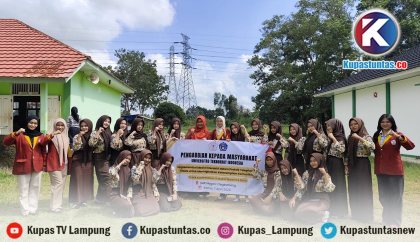 ‎Mahasiswa Terbaik Universitas Teknokrat Indonesia Tingkatkan Keterampilan Komunikasi Siswa SMKN 1 Tegineneng