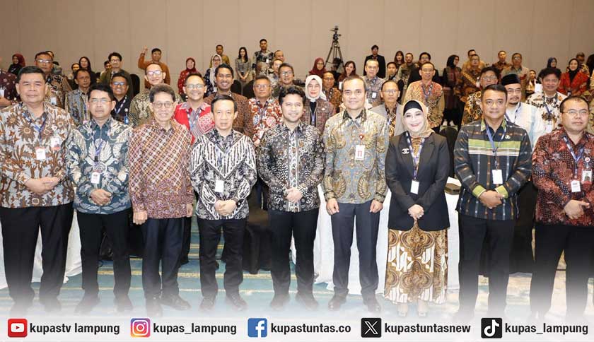 Sekdaprov Marindo Kurniawan dan Jajaran Direksi Bank Lampung Hadiri Rapat Kerja KUB Bank Jatim Tahun 2026 Bersama Wagub Jatim Emil Elestianto Dardak dan para Gubernur Anggota KUB