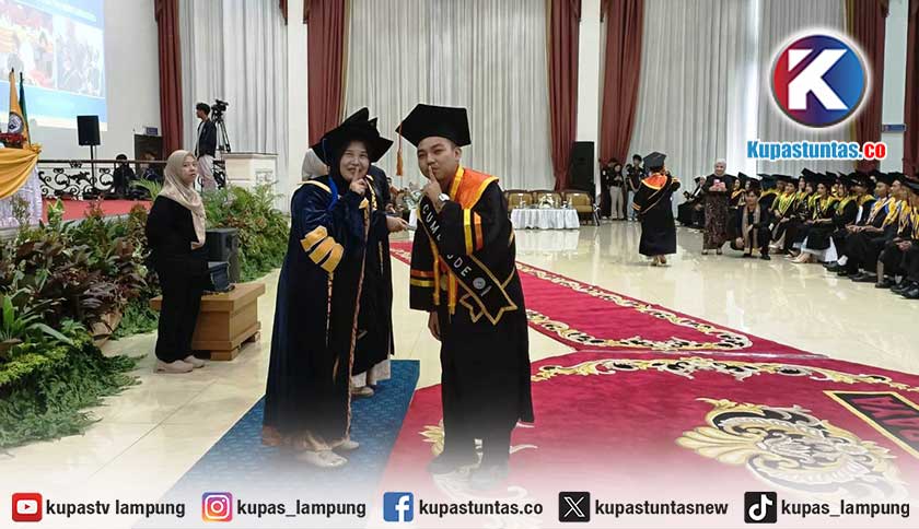 Kukuhkan 495 Wisudawan, IIB Darmajaya Cetak Lulusan Berprestasi dan Go Internasional