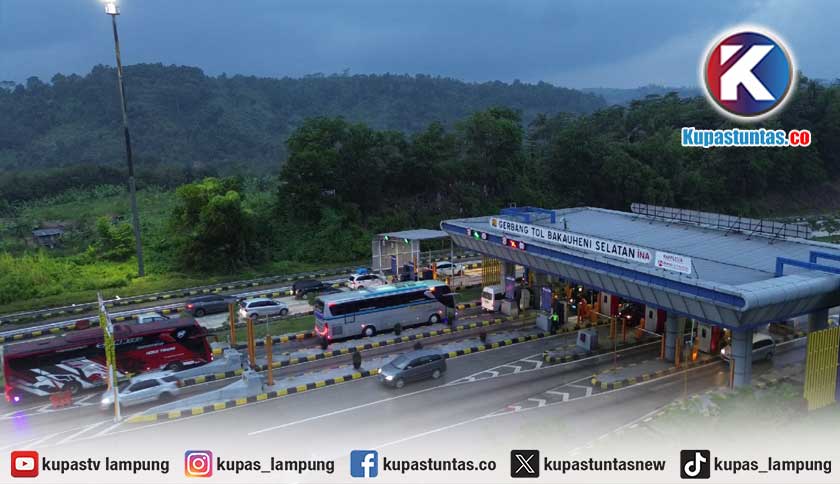 Libur Akhir Pekan, Trafik Tol Bakter Tembus 132.784 Kendaraan, Naik 17,4 Persen