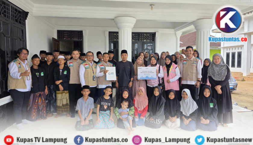 YBM dan Srikandi PLN UP3 Metro Salurkan Bantuan Sosial untuk Santri Ponpes Al Imam Kibang di Momentum Idul Adha