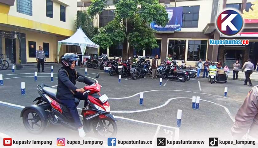 Hak Setara di Jalan Raya, 10 Penyandang Disabilitas di Bandar Lampung Kantongi SIM D