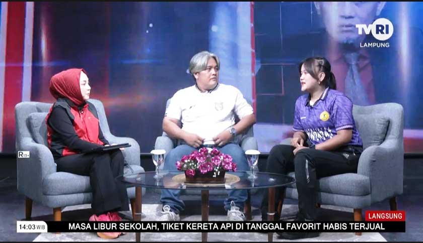 Mahasiswa Pendidikan Olahraga Universitas Teknokrat Indonesia Jadi Narasumber TVRI dalam Semarak Piala Dunia 2026