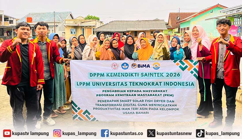 Inovasi Smart Solar Fish Dryer Dosen-Mahasiswa Teknokrat Dorong Digitalisasi Usaha Ikan Asin di Pulau Pasaran