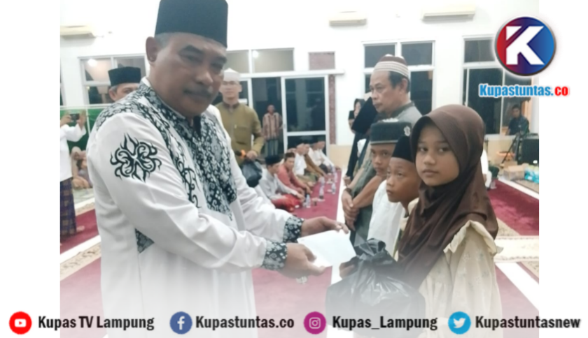 Perkuat Kepedulian, Masjid Al Yaqin Santuni Anak Yatim di 1 Muharam 1448 H