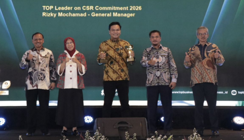 General Manager PLN UID Lampung Dianugerahi TOP Leader on CSR Commitment 2026
