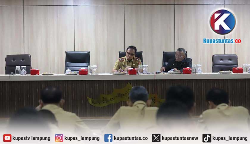 Sekda Lambar Minta Camat dan Peratin Gencarkan Sosialisasi Keringanan Pajak Kendaraan