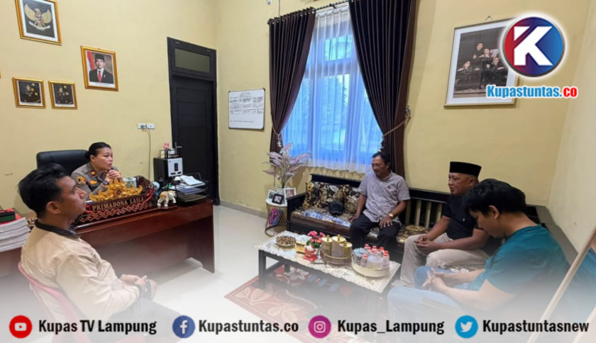 ‎Polisi Buru Pelaku Premanisme Viral Lempari Kaca Mobil di Tanggamus