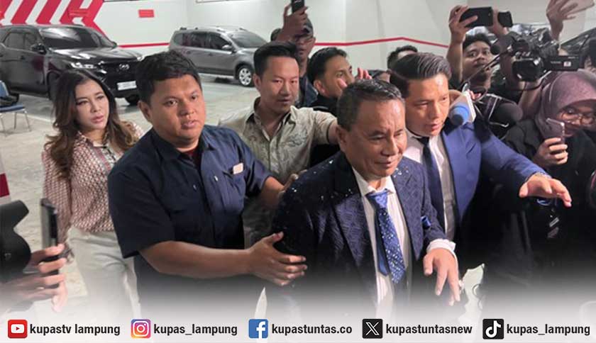 Kejagung Periksa Febrie Adriansyah sebagai Tersangka, Hotman Paris Resmi Jadi Kuasa Hukum