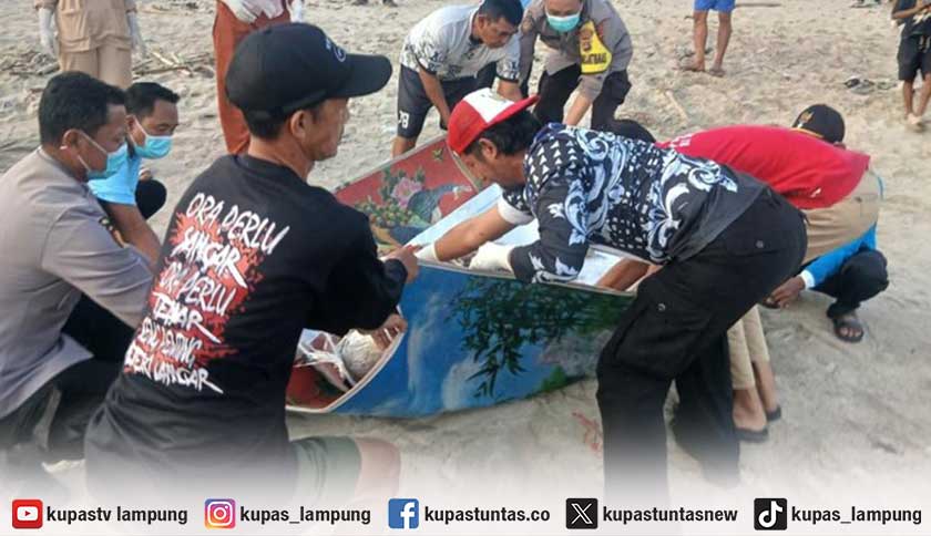 Mayat Berpakaian ABK Ditemukan di Pantai Lampung Selatan Diduga Asal Filipina