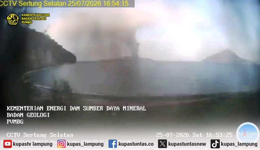 Gunung Anak Krakatau Kembali Erupsi, Sat Polairud Imbau Wisatawan Patuhi Radius Aman 3 Kilometer