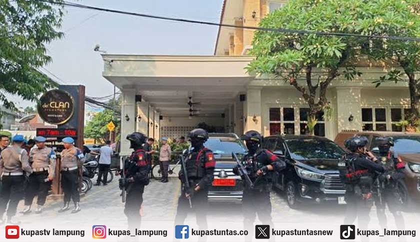 8 Fakta Penggeledahan Cafe de'Clan: Polisi Sita Rp67 Miliar, Temukan Brankas Rahasia hingga Usut Dugaan TPPU