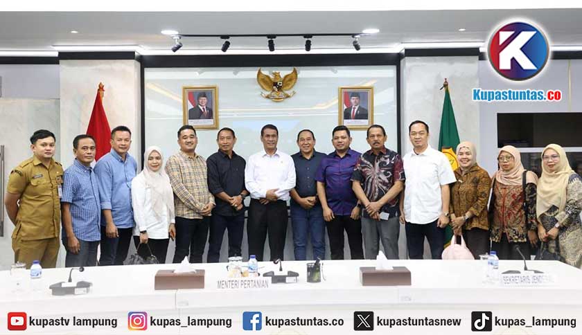 Ketua Komisi II DPRD Bone: Kesejahteraan Petani Meningkat Pesat Berkat Program Mentan Amran
