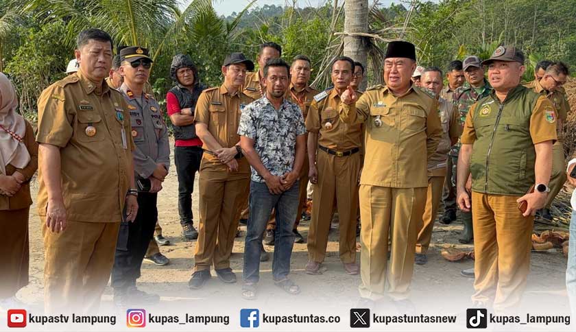 Pemkab Tanggamus Siapkan Lumbung Garam Baru di Pesisir Kecamatan Limau