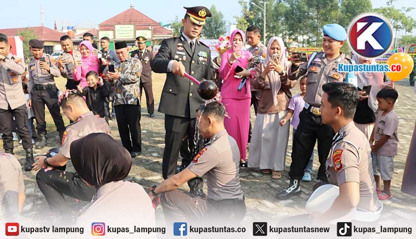 HUT ke-80 Bhayangkara, 42 Personel Polres Pringsewu Naik Pangkat
