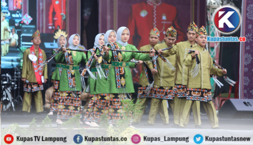 Puluhan Grup Nyambai Tampil Memukau, Festival Sekala Bekhak XII Perkuat Pelestarian Budaya
