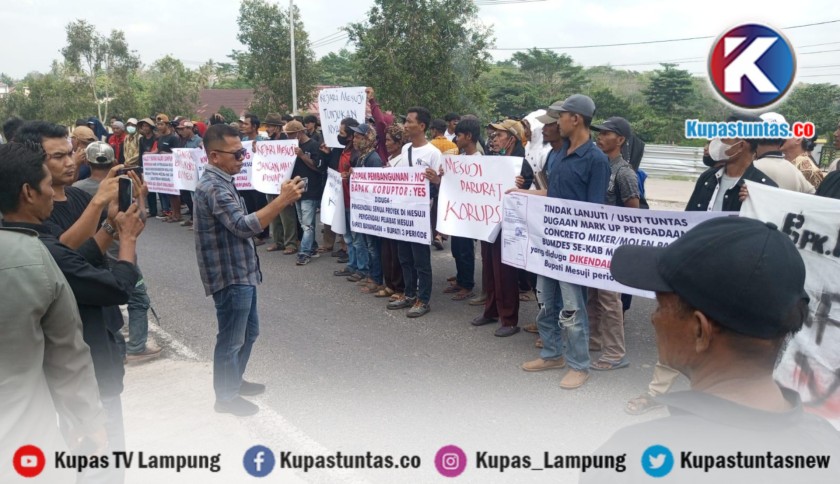 Kejari Mesuji Didemo, Massa Soroti Dugaan Korupsi Molen BUMDes