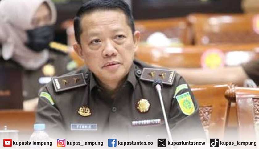 Kejagung Pastikan Febrie Adriansyah Masih di Indonesia, Penyidikan Kasus Korupsi Berlanjut