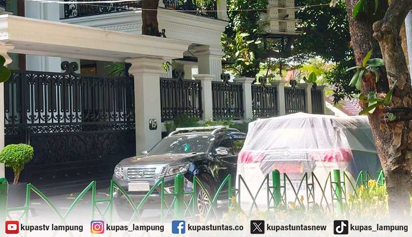 Tim 9 Kejagung Geledah Rumah Febrie Adriansyah di Jaksel