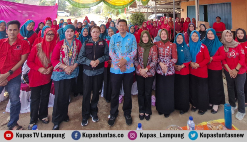 Reses di Bekri dan Bangunrejo, Ni Ketut Dewi Nadi Serap Aspirasi Warga Terkait Sumur Bor hingga Penerangan Jalan
