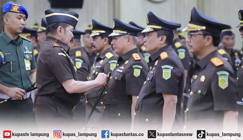 Jaksa Agung Lantik 15 Kajati dan Sejumlah Pejabat Eselon II, Ini Daftarnya