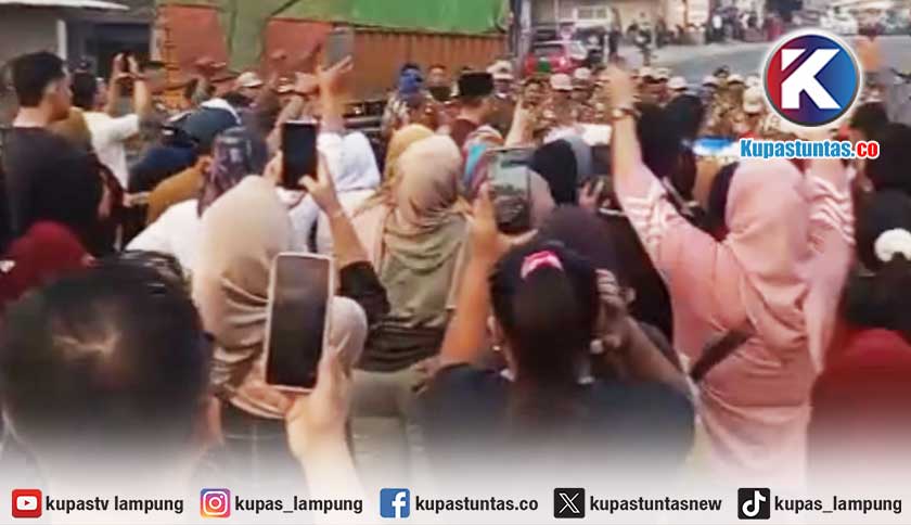 4 Kali Mediasi Relokasi Pasar Talangpadang Tanggamus Buntu, Pedagang Tetap Bertahan