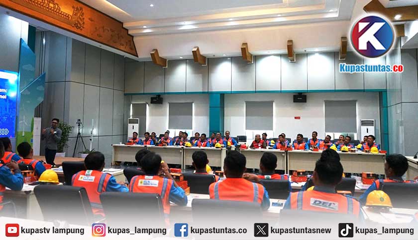 Sambut Hari Pelanggan Nasional, PLN UID Lampung Perkuat Kompetensi Petugas Alih Daya melalui Pelatihan CX100