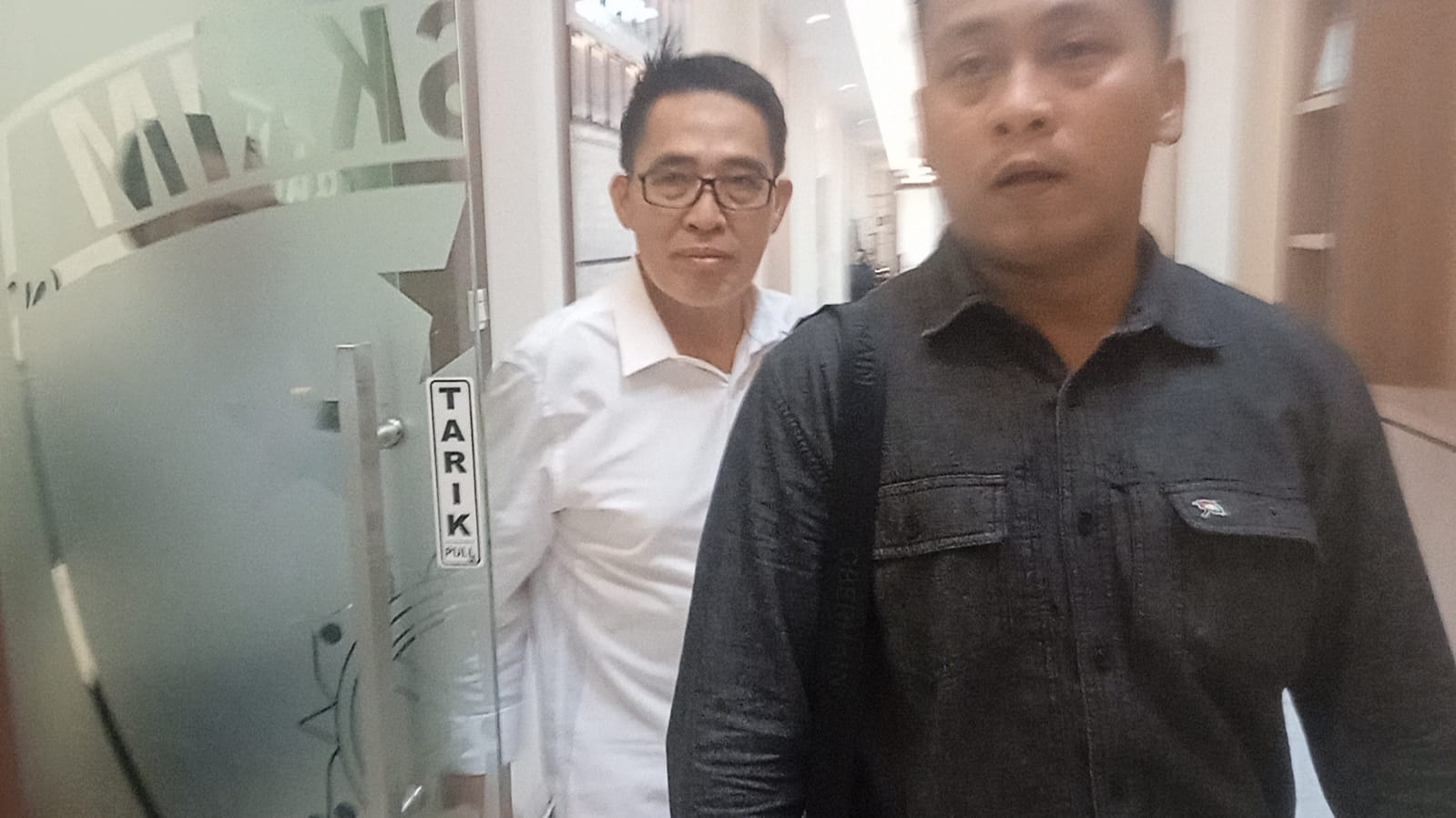 Mantan Bupati Lampung Timur Zaiful Bokhari Penuhi Panggilan Polda Lampung