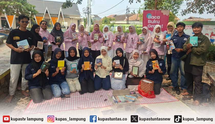 Srikandi PLN UP3 Pringsewu Berbagi Buku, Dorong Semangat Literasi di Kabupaten Pringsewu