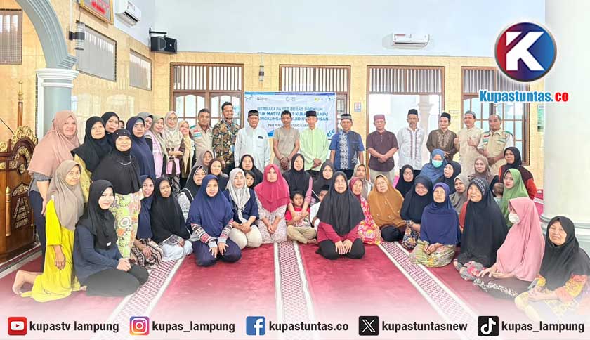 Semangat Hari Kesaktian Pancasila, YBM PLN UP3 Tanjung Karang Salurkan Beras Premium untuk Warga Prasejahtera