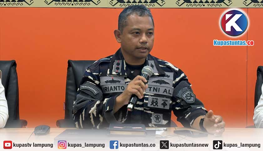 Lanal Lampung Siagakan Kapal Patroli, Aktivitas Anak Krakatau Dipantau Terus