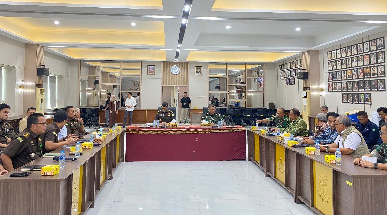 Kejati Lampung Kawal Proyek Mitigasi Konflik Gajah di Taman Nasional Way Kambas