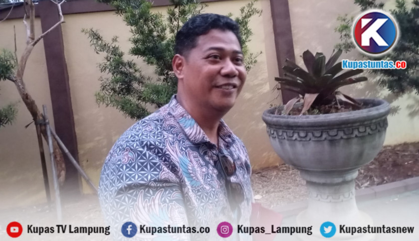 ‎Penasihat Hukum Sambangi Mapolda Lampung, Penyidik Pastikan Besok Jemput Tersangka Sekda Lamteng Welly Adiwantra
