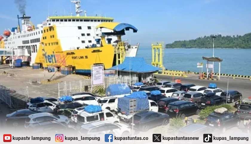 Penumpang dan Kendaraan di Pelabuhan Bakauheni Meningkat Dampak Penutupan Bandara Radin Inten II