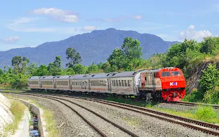 Perjalanan Kereta Api KAI Divre  IV Tanjungkarang Tetap Aman di Tengah Sebaran Abu Vulkanik