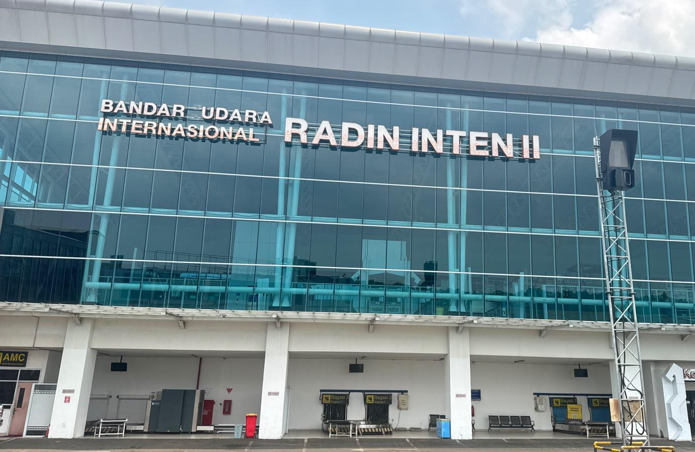 Bandara Radin Inten II Kembali Beroperasi Usai Erupsi Anak Krakatau, Ini Imbauan untuk Penumpang