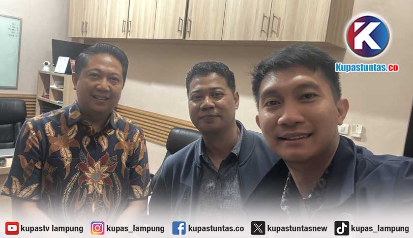 Sekda Lamteng Welly Adiwantra Akhirnya Datangi Mapolda Lampung