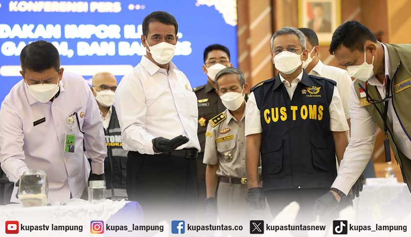 Mentan Amran: Atas Nama 115 Juta Petani, Kami Ucapkan Terima Kasih kepada Bea dan Cukai