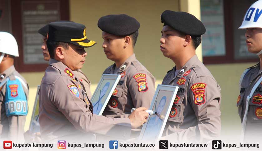 Tiga Personel Polres Pesisir Barat Diberhentikan Tidak Dengan Hormat