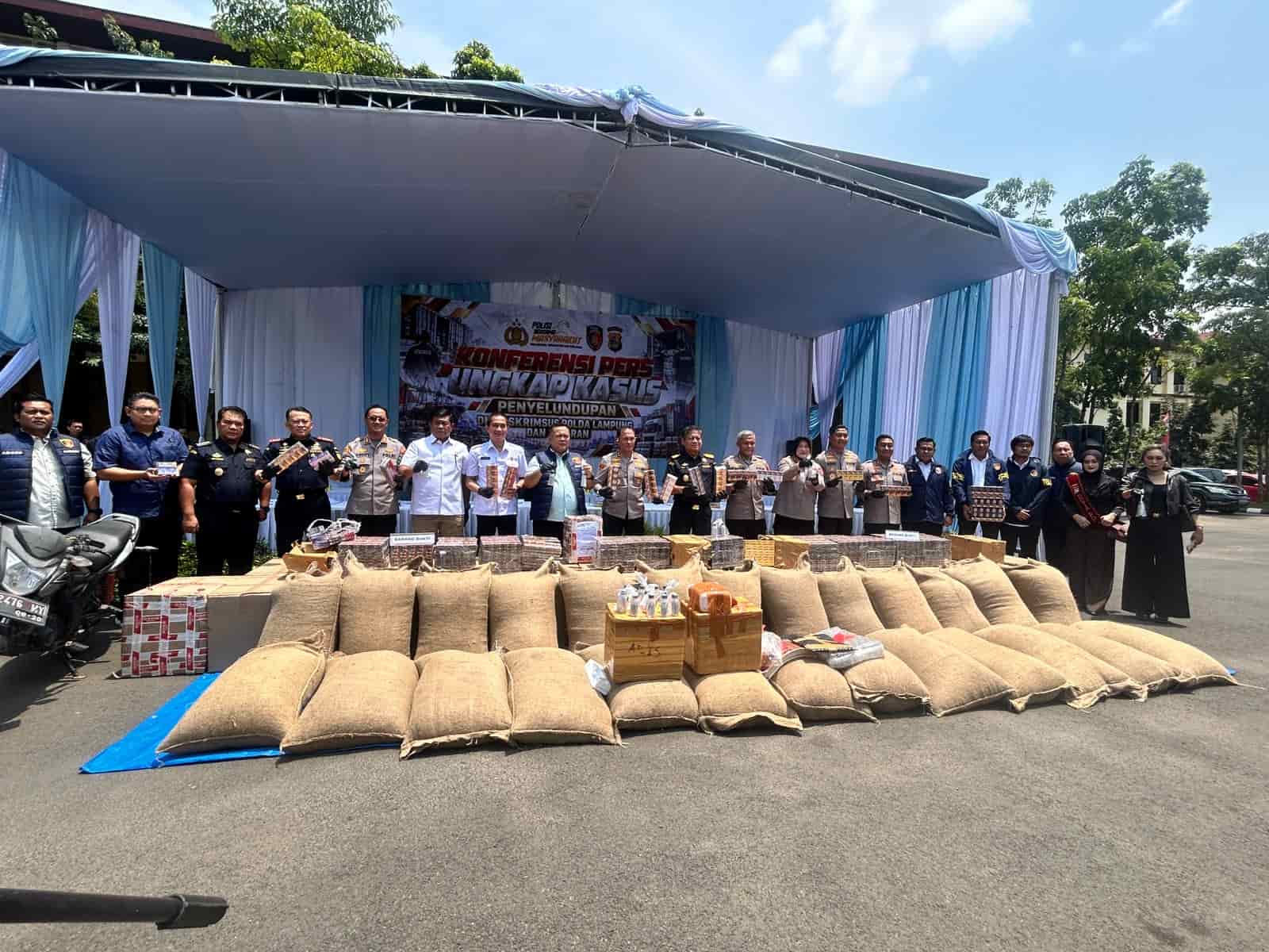 Ratusan Karung Kacang Tanah Asal India Diselundupkan Lewat Lampung
