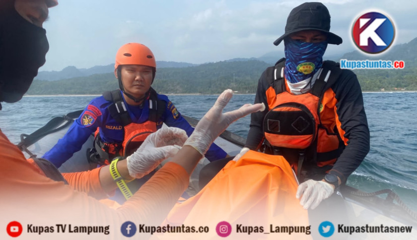 Nelayan Temukan Jasad Warga Tenggelam di Pantai Sayar Pesisir Barat