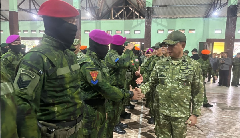 Berhasil Amankan Perbatasan di Papua, 49 Prajurit Marinir Yonif 9 Terima Kenaikan Pangkat Luar Biasa