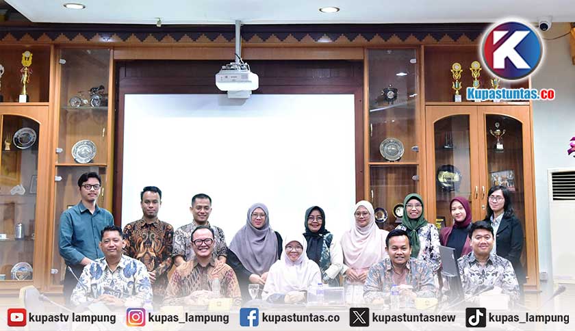 Teknokrat Perkuat Wawasan Transformasi Digital dan AI Mahasiswa Melalui Kuliah Internasional Bersama Profesor IIUM Malaysia