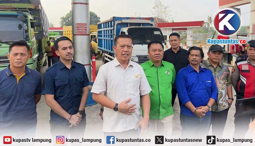 DPRD-Polres Lampura Sidak Lima Sejumlah SPBU, Antrean Solar dan Pertalite Masih Ditemukan