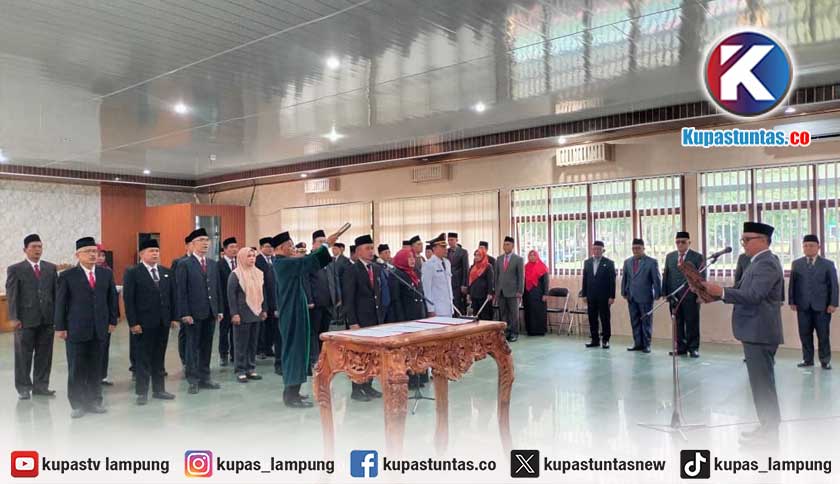 Bupati Lampung Barat Lantik dan Kukuhkan 20 Pejabat, Berikut Ini Daftarnya