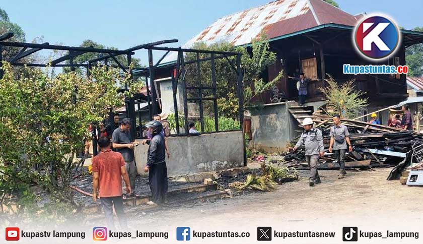 Kerugian Kebakaran Rumah di Pekon Balak Lambar Ditaksir Rp350 Juta