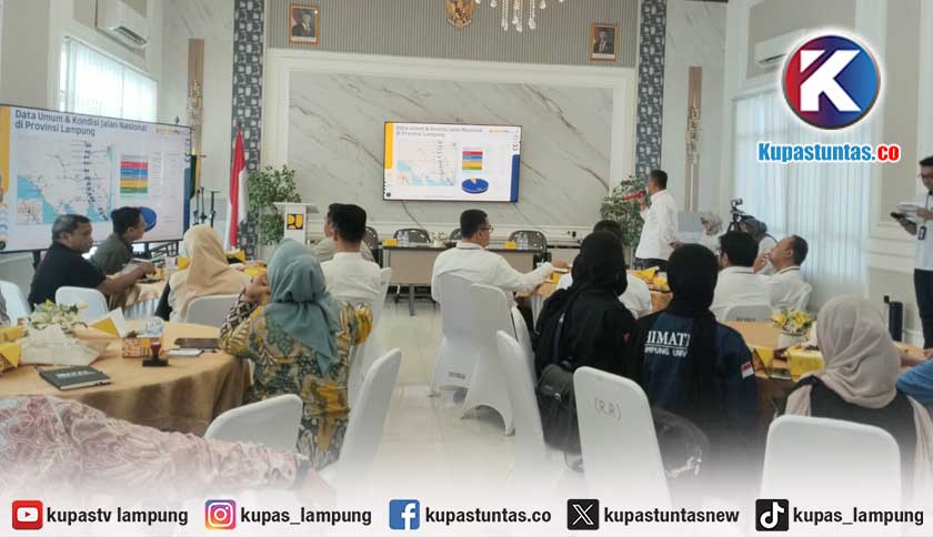 Truk ODOL Bikin Jalan Lampung Cepat Rusak dalam 3–4 Tahun