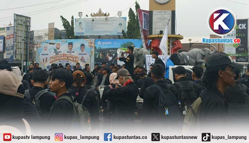 Mahasiswa ITERA Turun ke Jalan, Desak Tetapkan Karhutla Bencana Nasional dan Militer Kembali ke Barak